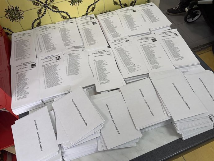 Archivo - Papeletas electorales. Archivo.