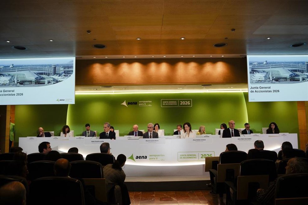 El presidente y consejero delegado de Aena, Maurici Lucena, durante la Junta general de Accionistas de Aena, a 16 de abril de 2026, en Madrid (España).  