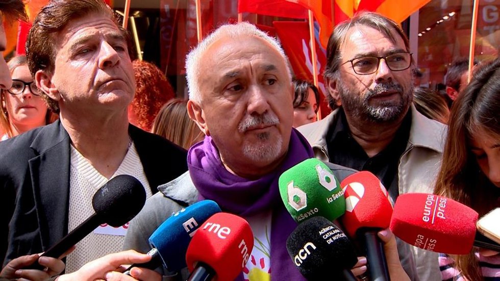 El secretario general de la UGT, Pepe Álvarez, en declaraciones a los medios
