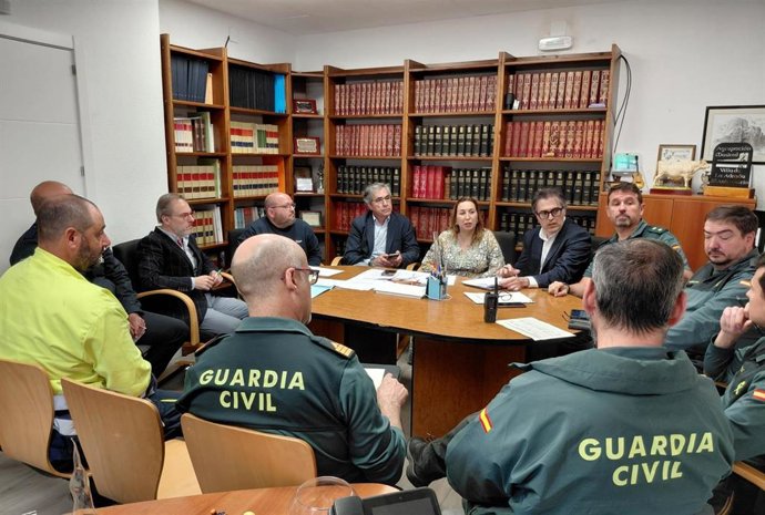 Reunión de la Junta Local de Seguridad de La Adrada (Ávila).