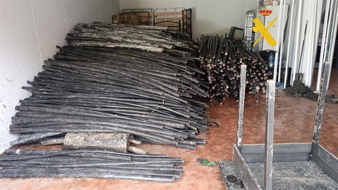 Cable de cobra roubado.