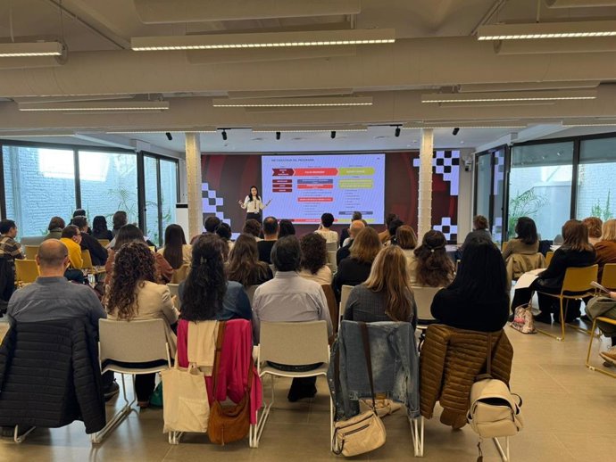 Sesión de presentación de la 15 edición del programa