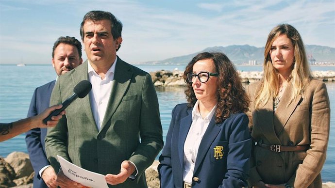 Antonio Sevilla, número uno de Vox en Málaga  sitúa la vivienda, la sanidad, la movilidad, la inseguridad y el campo como ejes de su campañana