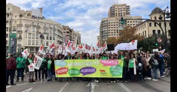 Educació comunica que "a dia de hui" no pot fer pujada salarial a docents i sindicats preparen vaga indefinida
