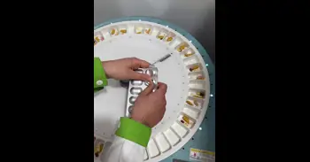 Més d'un centenar de farmàcies elaboren prop de 32.000 sistemes personalitzats de medicació cada setmana