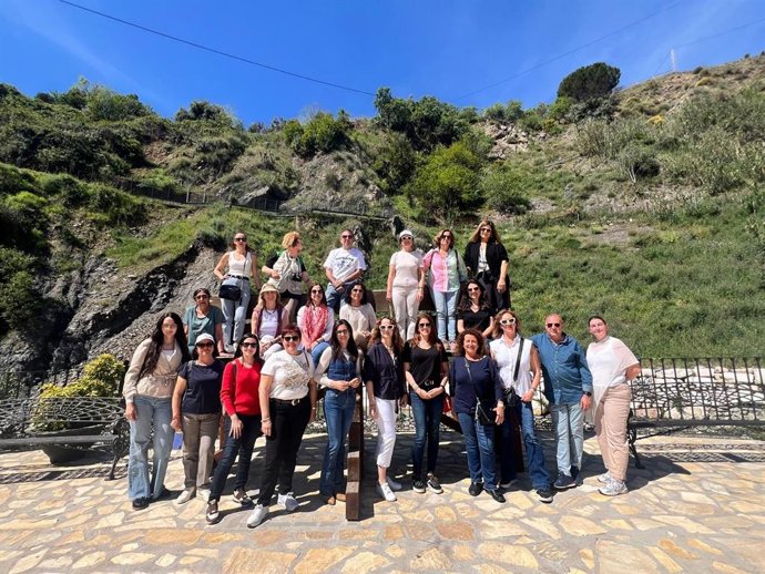 Visita a Árchez de técnicos de las oficinas de turismo de la provincia de Málaga.