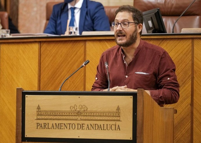 El candidato al Parlamento de Andalucía de Adelante Andalucía por Almería, Diego Crespo.