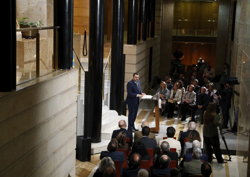 Presidente del Principado, Adrián Barbón, durante el acto conmemorativo de este jueves.