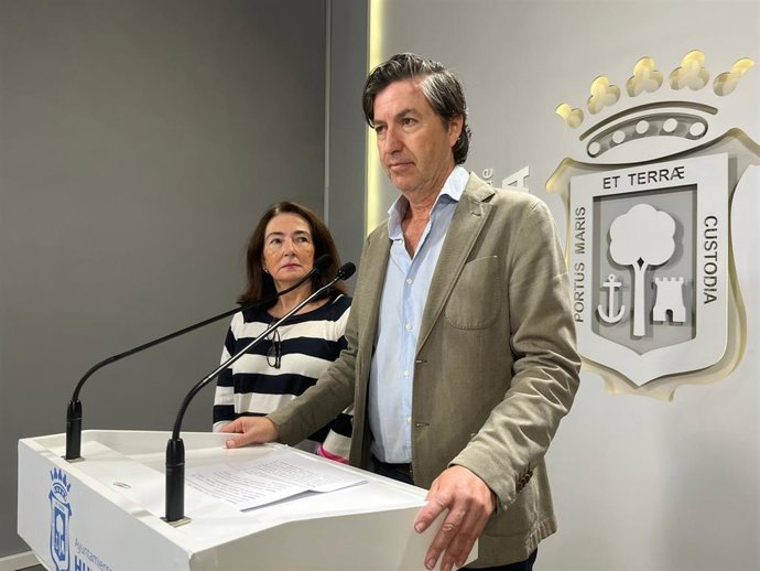 El portavoz de Vox en el Ayuntamiento de Huelva, Wenceslao Font.