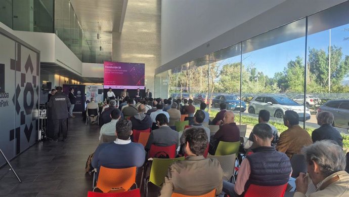 Córdoba Techpark acoge un encuentro para analizar el nivel de implantación de la IA en empresas cordobesas.