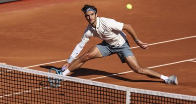 Tenis