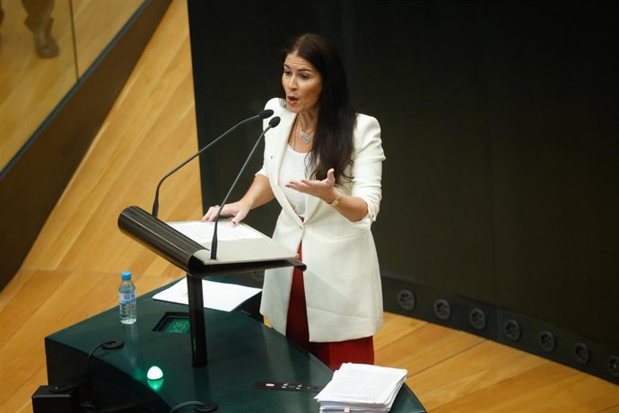 Archivo - La concejala de Vox, Carla Toscano, durante un pleno extraordinario del Ayuntamiento de Madrid