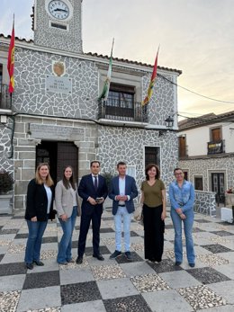 El consejero de Justicia, Administración y Función Pública, José Antonio Nieto, en su visita a Los Pedroches.