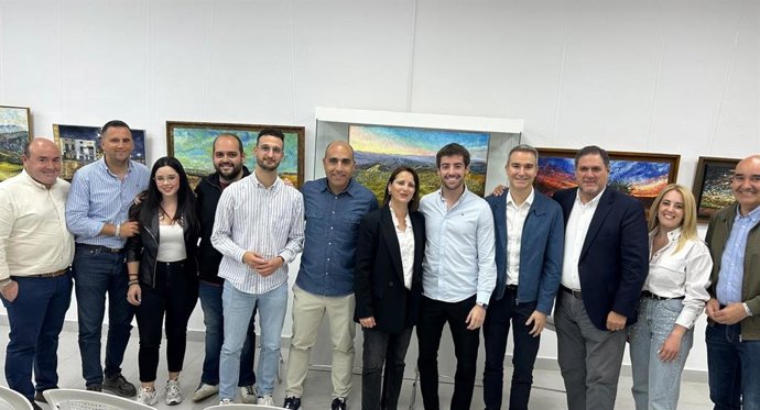 Reunión del PP de Alboz con afiliados y simpatizantes.