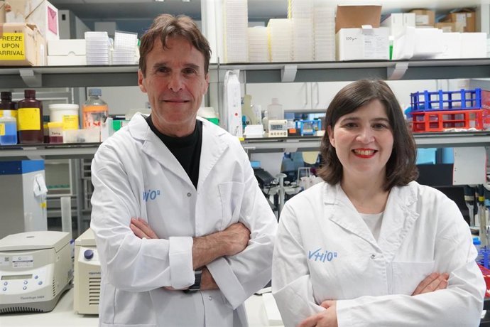 Los investigadores a cargo del ensayo.