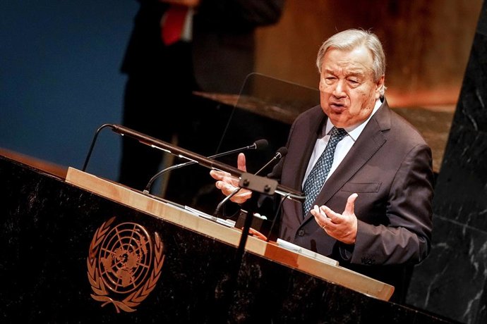 Archivo - 23 September 2025, US, New York: Antonio Guterres, Secretary-General of the United Nations, speaks at the General Debate of the UN General Assembly. Over 140 heads of state and government are expected to attend the world's largest diplomatic eve