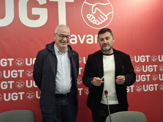 Lorenzo Ríos, secretario general de UGT en Navarra, y Eduardo Abad, presidente de UPTA.