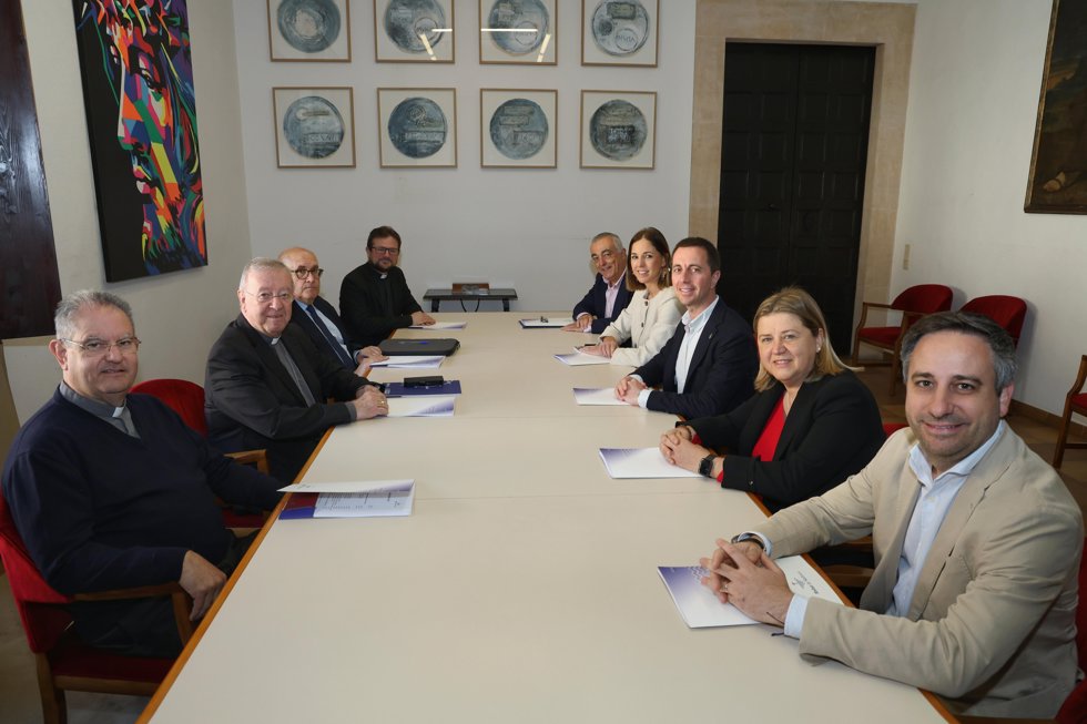 Reunión de la Comisión Mixta entre el Consell de Mallorca y el Obispado de Mallorca.