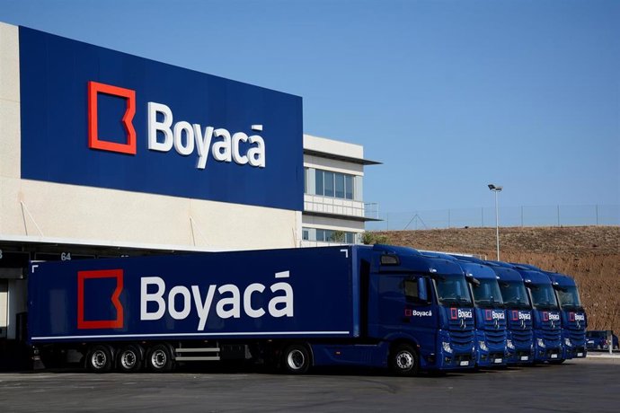 Archivo - Uno de los camiones de la empresa de transporte y distribución editorial Boyacá.