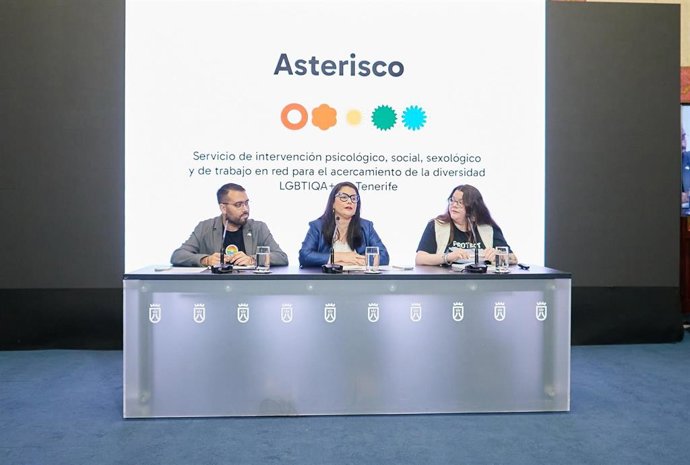Rueda de prensa en el Cabildo de Tenerife para presentar un balance del proyecto 'Asterisco'