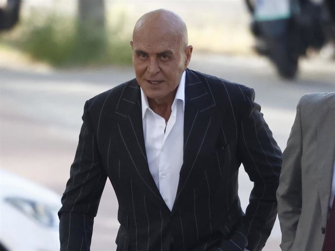 Kiko Matamoros llega a la Audiencia Provincial de Madrid para declarar ante el juez por presunto delito de ocultación de bienes