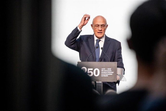 Archivo - El presidente del Banco Sabadell, Josep Oliu, interviene en el acto de celebración del 50º aniversario del Banco Sabadell, a 17 de marzo de 2026, en Madrid (España). 
