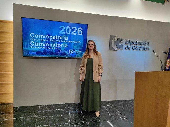 Sara Alguacil, durante la presentación de las convocatorias de subvenciones de la Delegación de Juventud de la Diputacion de Córdoba.