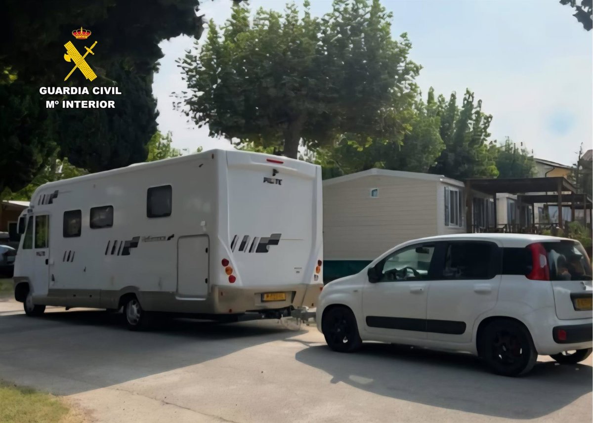 Detenido un vecino de Ourense acusado de vender una caravana y un coche en La Rioja y no entregar los vehículos