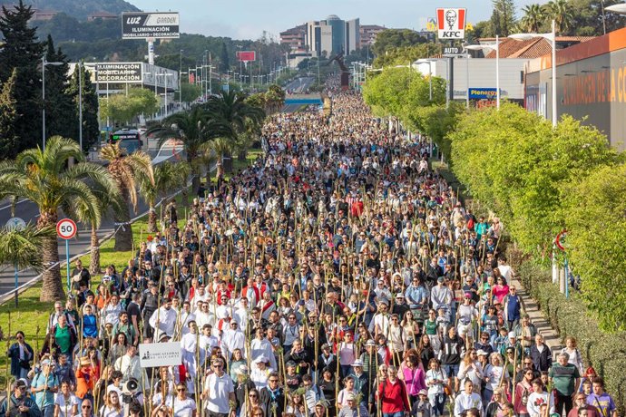 Pelegrins durant la celebració de la Romería de la Santa Faç del 2026