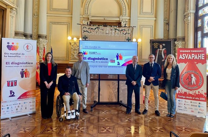 Un momento de la presentación de los actos.