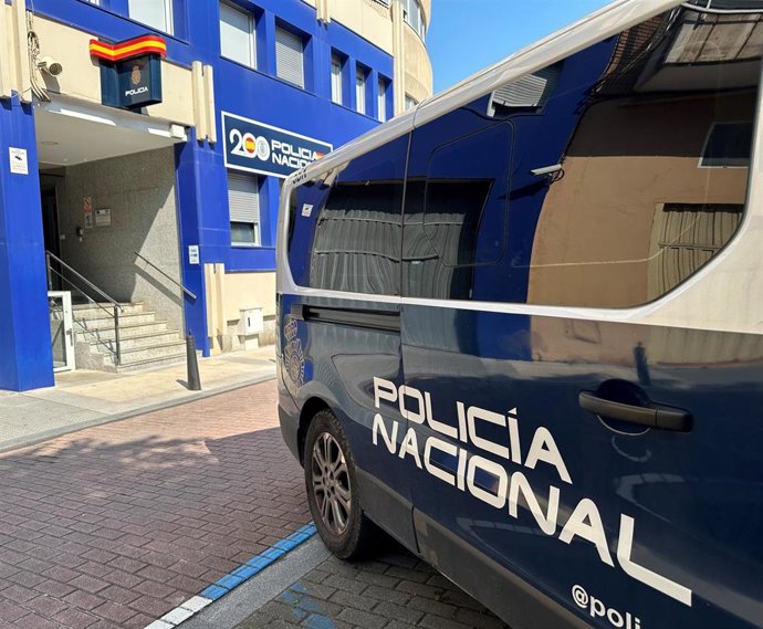 Policía Torrelavega