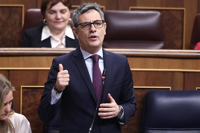 El ministro de la Presidencia, Félix Bolaños, durante un pleno en el Congreso de los Diputados, a 15 de abril de 2026, en Madrid (España). 