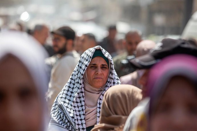 April 16, 2026, Palestine, Gaza: (INT) Palestinians Mark Prisoner's Day with Rally in Gaza City. April 15, 2026, Gaza, Palestine: Palestinians participate in a demonstration in solidarity with prisoners held in Israeli jails, marking Palestinian Prisoner'