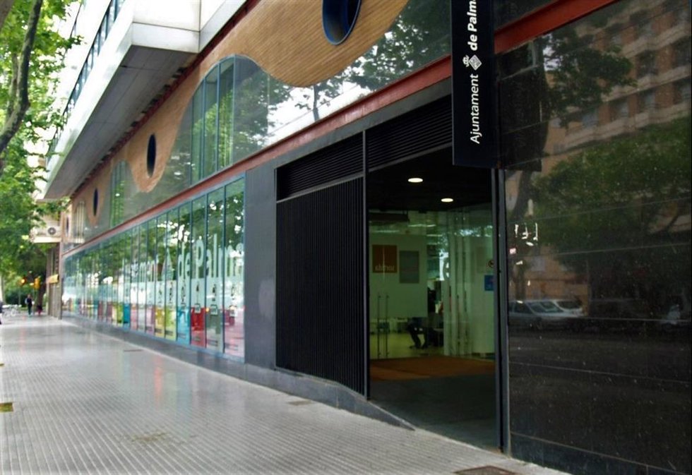 Archivo - OAC Social en el edificio municipal de Avenidas, en una foto de archivo.