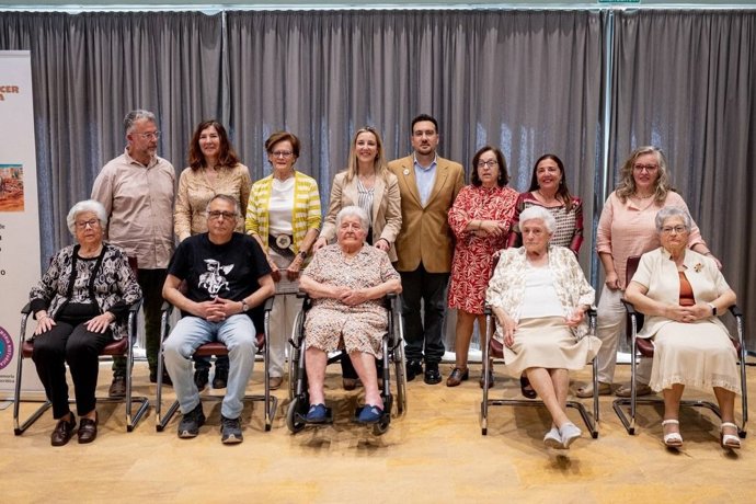 Presentación de 'Cuentos para hacer memoria' en Alcalá de Guadaíra.