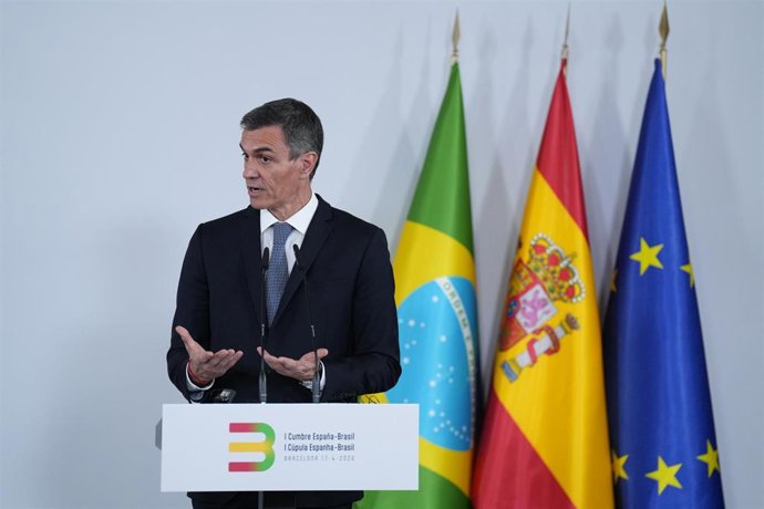 El presidente del Gobierno, Pedro Sánchez, durante la celebración de la I Cumbre España-Brasil, a 17 de abril de 2026, en Barcelona, Catalunya (España). Sánchez y Lula se reúnen en Barcelona para celebrar la primera cumbre bilateral España-Brasil, en la q