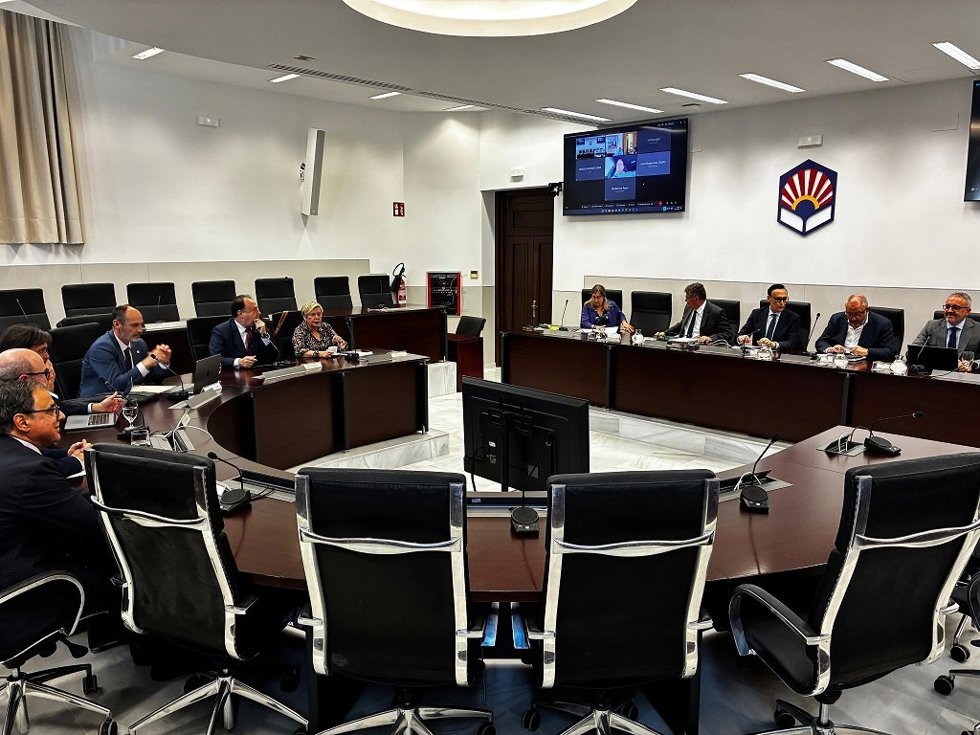 Reunión del Consejo Andaluz de Universidades (CAU) .