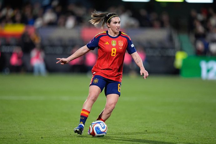 Archivo - Mariona Caldentey of Spain controls the ball during the European Women’s qualifiers for the FIFA Women’s World Cup 2027, League Phase MD1, football match played between Spain and Iceland at Estadio SkyFi Castalia on March 03, 2026, in Castellon,