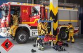 Foto: Los bomberos extinguen un incendio que deja tres viviendas "totalmente afectadas" y ningún herido en Torrevieja