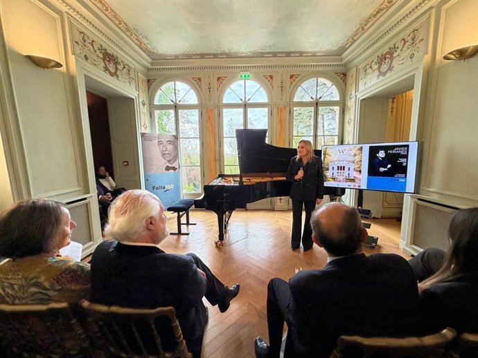 La alcaldesa de Granada, Marifran Carazo, en París por el Año Manuel de Falla 2026.