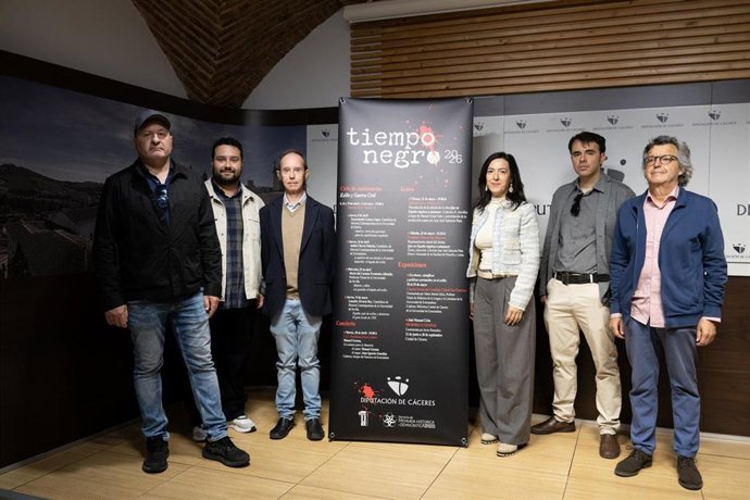Presentación del programa 'Tiempo Negro' en la Diputación de Cáceres