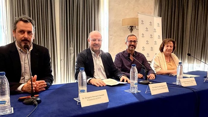 El director gerente del Servicio de Salud de Castilla-La Mancha, Alberto Jara.