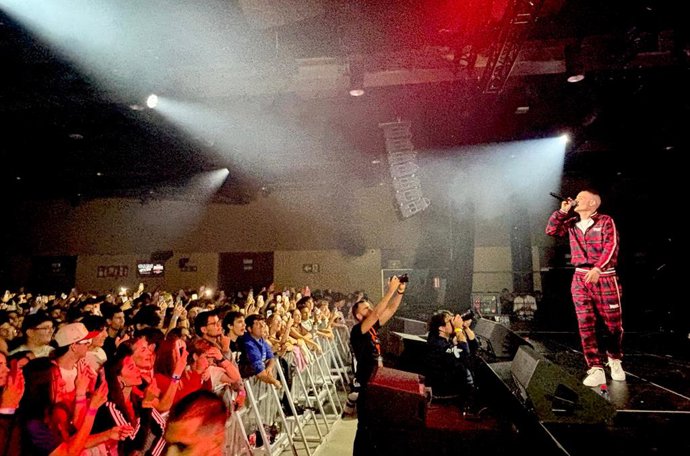 Grecas conquista la sala Auditorio Roig Arena tras firmar un doble 'sold out'
