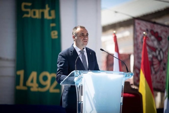 El presidente de la Diputación de Granada, Francis Rodríguez, este sábado en el acto institucional del 534º aniversario de las Capitulaciones de Santa Fe.