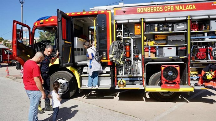 Talleres y actividades sobre seguridad en el hogar cierra la Semana de la Prevención de Incendios en Torremolinos (Málaga).