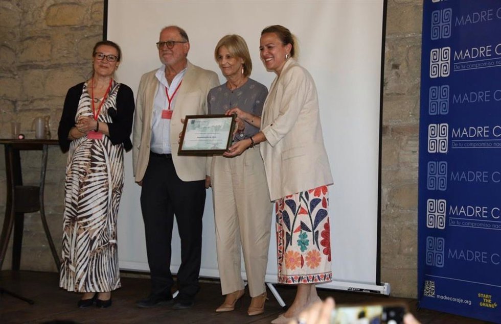 Convivencia Anual en la Fundación Madre Coraje, con la asistencia de la alcaldesa de Jerez de la Frontera (Cádiz), María José García-Pelayo.