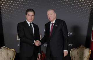 El presidente del Kurdistán iraquí, Nechirván Barzani, y el presidente de Turquía, Recep Tayyip Erdogan