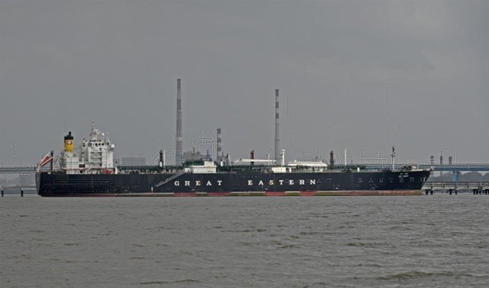 Imagen de archivo de un petrolero en Maharastra (India)