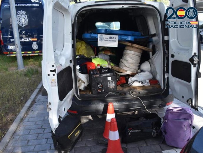 Cinco detenidos tras hacerse pasar por operarios para robar cable de cobre a plena luz del día en Valladolid