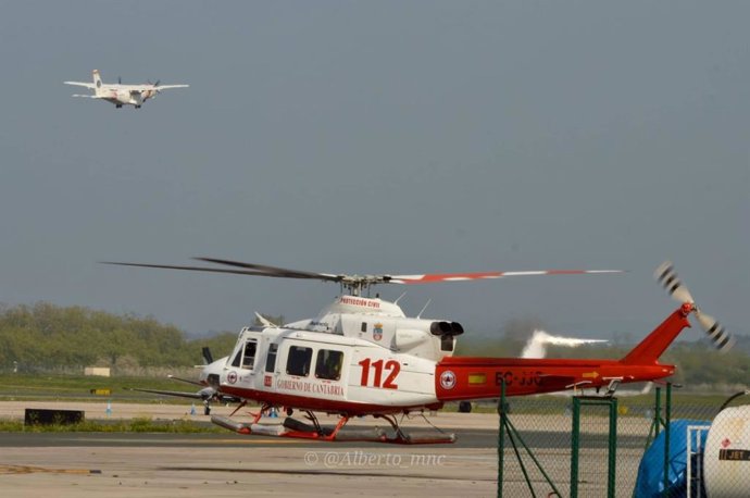 El helicóptero medicalizado del Gobierno de Cantabria Delta Romeo B412.